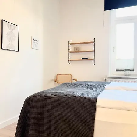 Apartment Makers And 01 Pauline 110qm Parkplatz 1-4 Personen Detmold