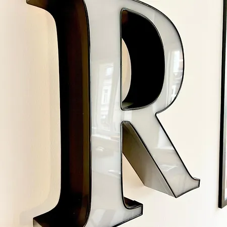 Makers And 01 Pauline 110qm Parkplatz 1-4 Personen