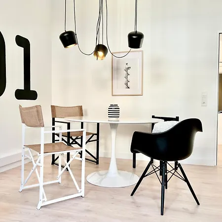 Makers&rooms 01 Pauline 110qm Parkplatz 1-4 Personen Apartment