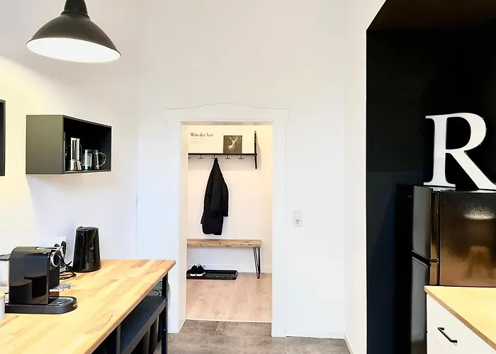 Makers And 01 Pauline 110qm Parkplatz 1-4 Personen Apartamento Detmold