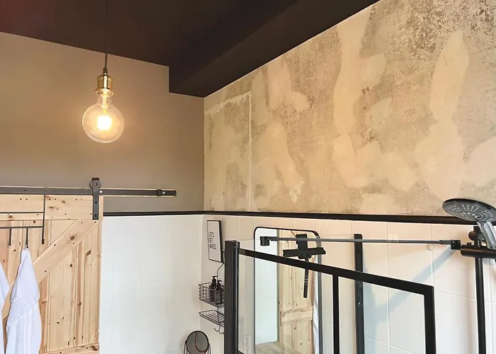 Makers And 01 Pauline 110qm Parkplatz 1-4 Personen デトモルト