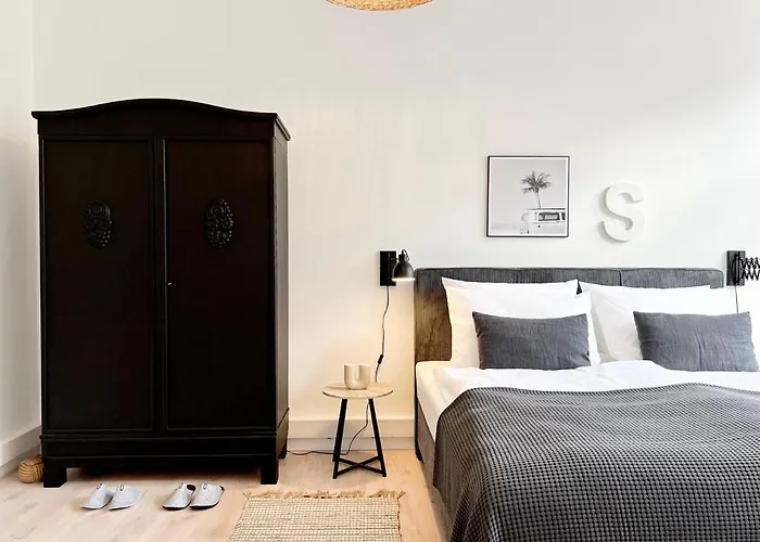 Makers And 01 Pauline 110qm Parkplatz 1-4 Personen