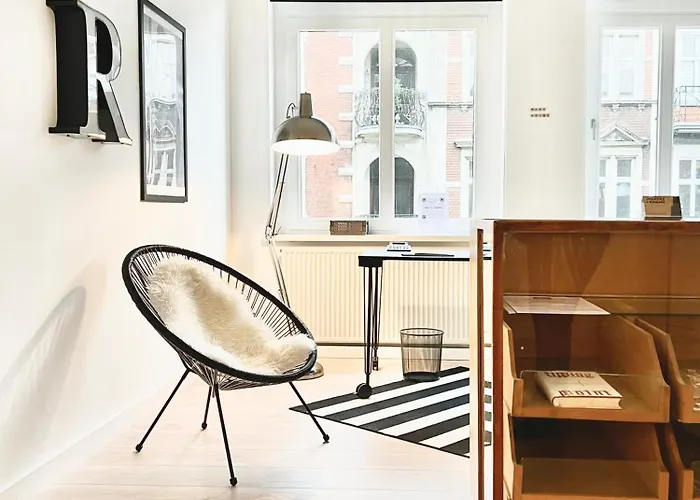 Makers And 01 Pauline 110qm Parkplatz 1-4 Personen * デトモルト