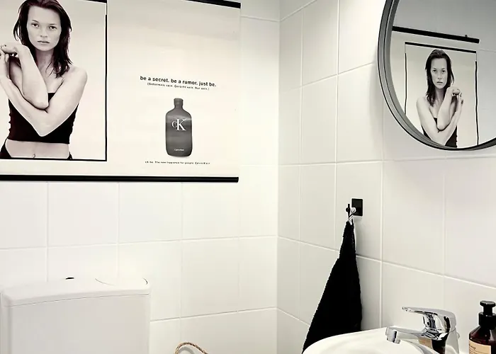 Makers And 01 Pauline 110qm Parkplatz 1-4 Personen Apartamento