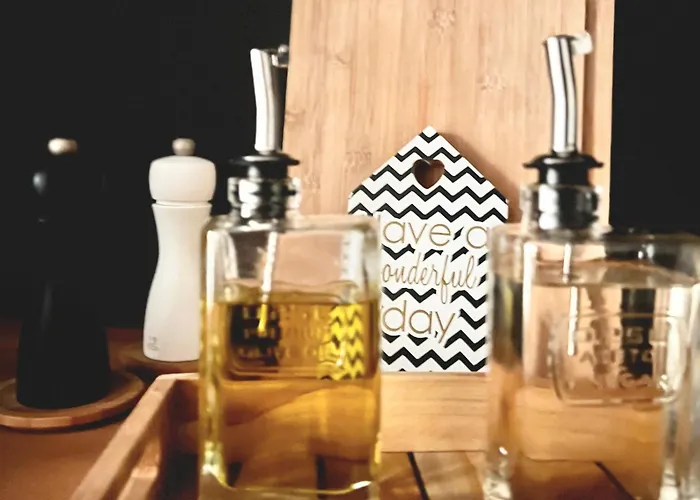 Makers And 01 Pauline 110qm Parkplatz 1-4 Personen Apartamento *